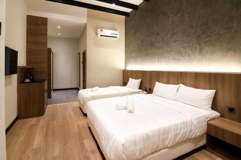 The Nines Hotel Malacca Extérieur photo